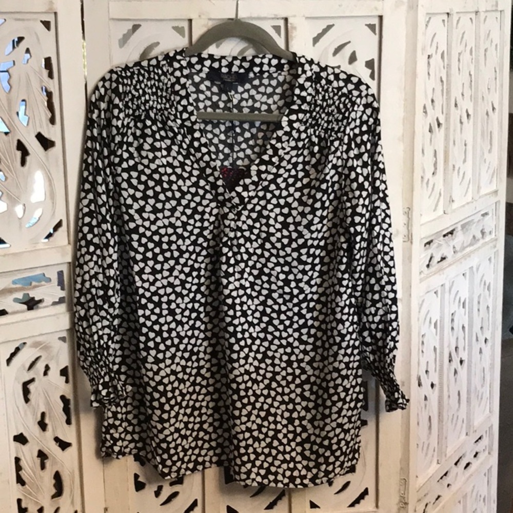 Women s Blouse